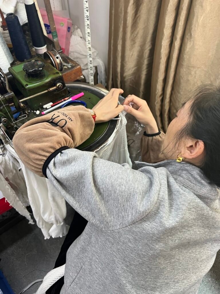 women’s sweaters linking process