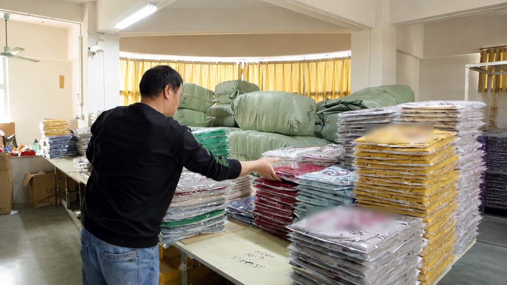 women’s knitwear packing and delivery preparation